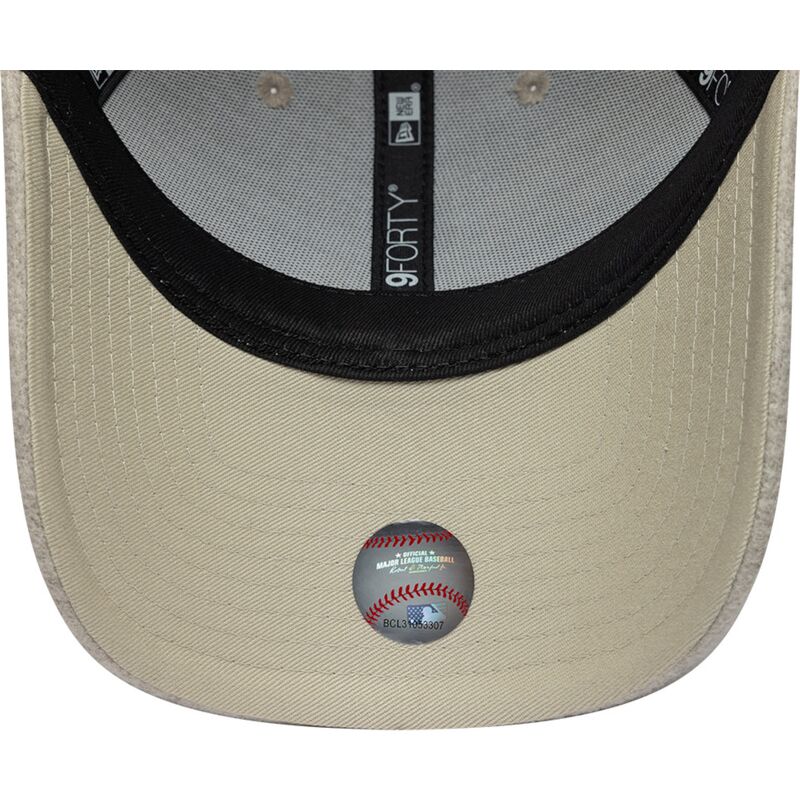 snapback-9forty-winter-los-angeles-dodgers-mlb-new-era