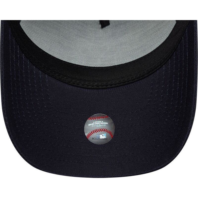 snapback-9forty-e-frame-team-outline-new-york-yankees-mlb-new-era