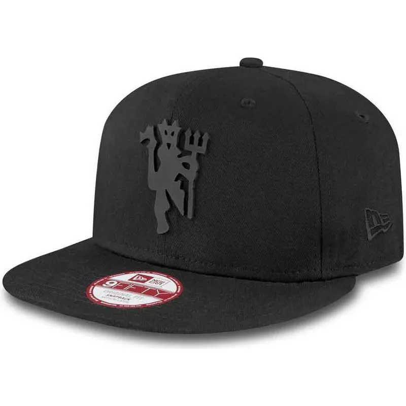 plana-snapback-9fifty-black-on-black-manchester-united-football-club-premier-league-new-era